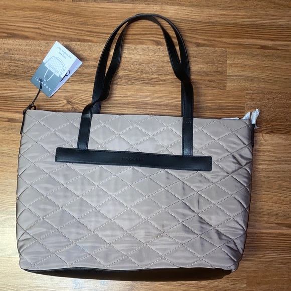 Bugatti Beige Quilted Tote Bag - Picture 1 of 3